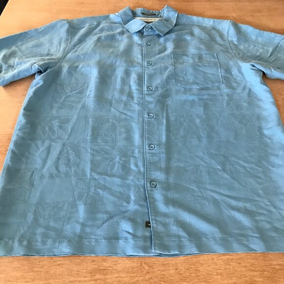 Quicksilver Waterman Collection Comfort Fit Shirt Men XXL Blue Floral Button Up - Picture 1 of 13